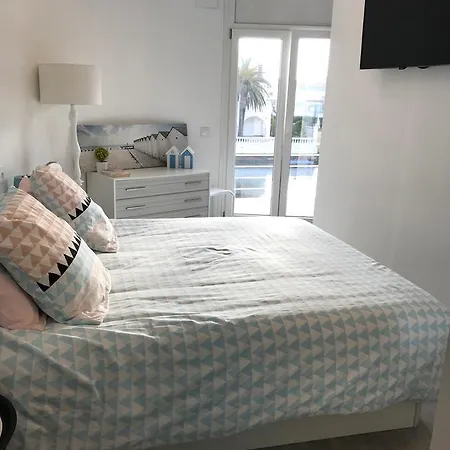 La Casa Borsalina Empuriabrava