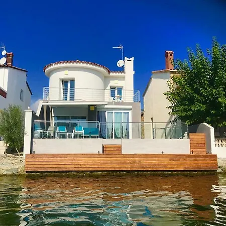 La Casa Borsalina Villa